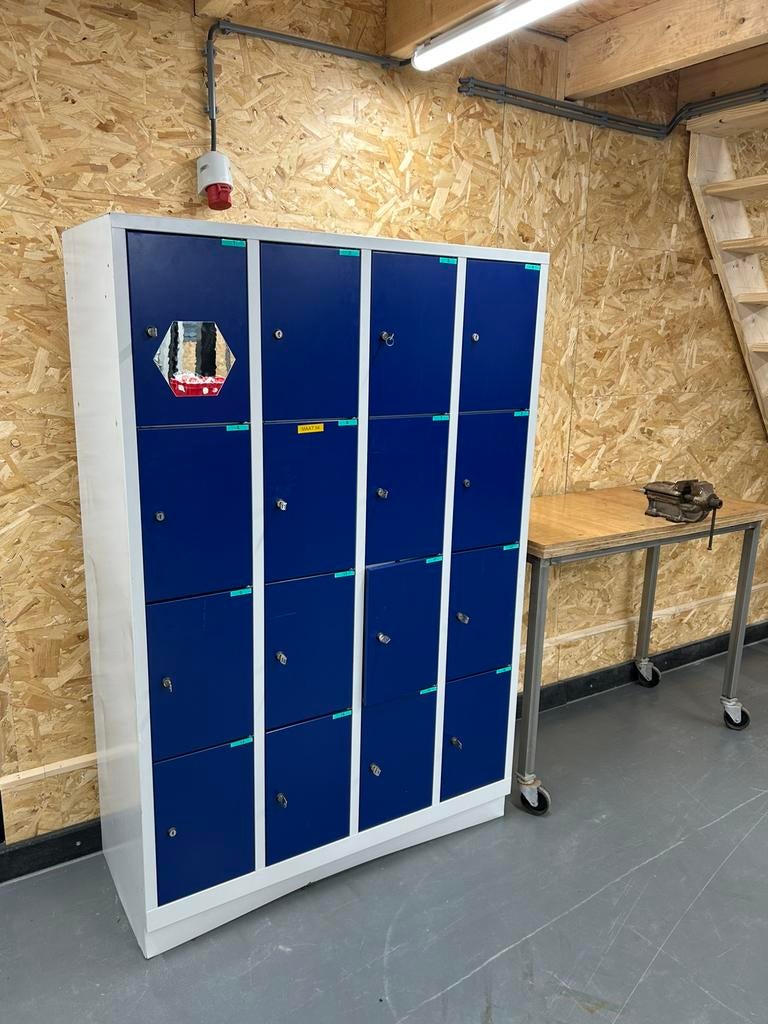 Gebruikte locker, Huis en Inrichting, Ophalen of Verzenden, Zo goed als nieuw