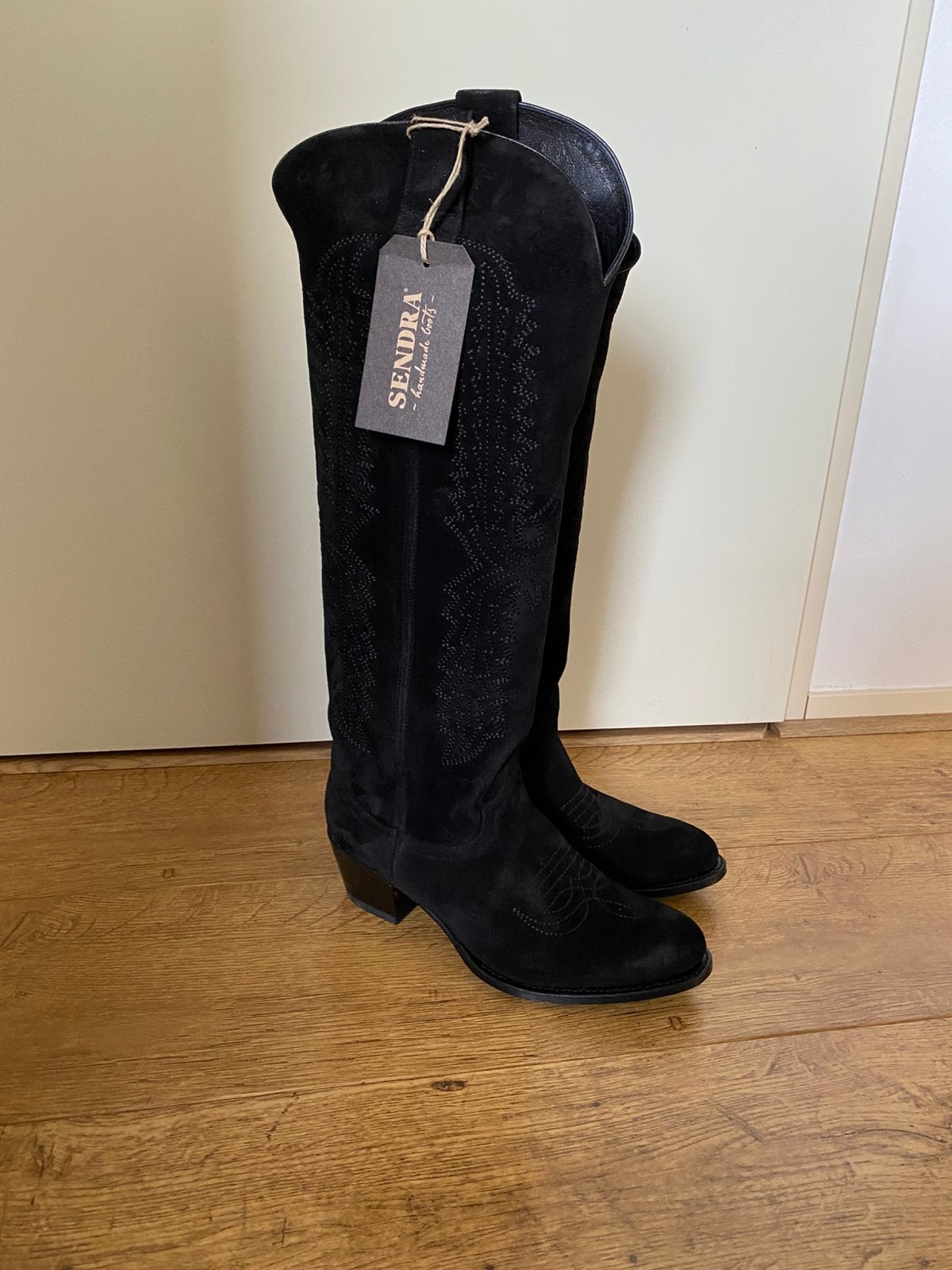 Sendra suede hoge laard zwart maat 39, Ophalen of Verzenden, Zwart, Hoge laarzen