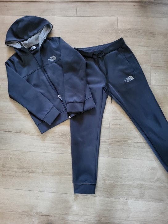 The North Face 128 134 trainingspak pak - Nieuw - 🍃, The North Face, Jongen of Meisje, Ophalen of Verzenden, Nieuw