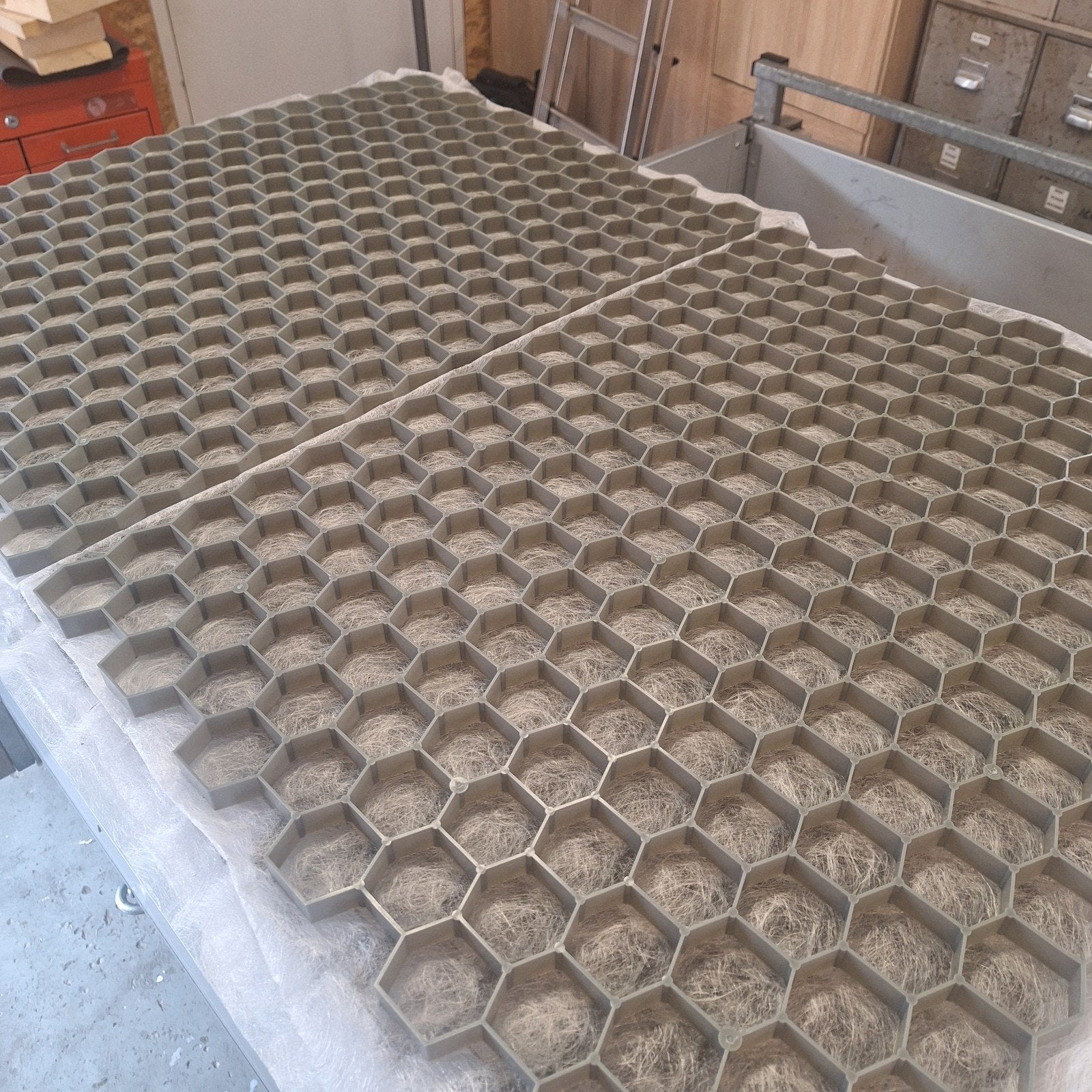 33 nieuwe grindplaten - 31m2., Ophalen, Overige materialen, Overige typen, Nieuw