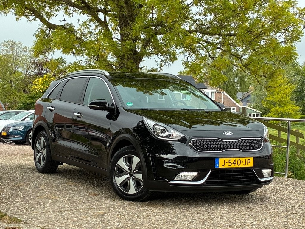 Kia Niro 1.6 GDi Hybrid BusinessLine | Camera + Carplay + St, Auto's, Kia, Gebruikt, Euro 6, Zwart, Leder