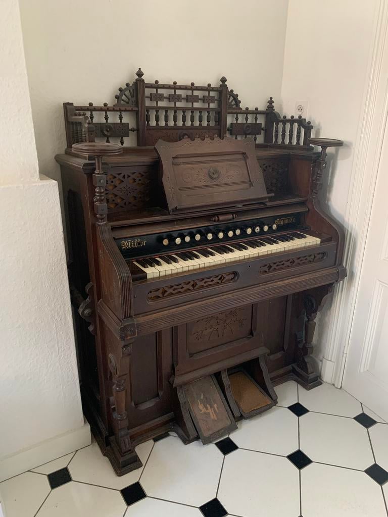 Antiek Harmonium / Orgel - Mil'r Organ Co. - Prachtig Houtsn, Muziek en Instrumenten, Ophalen, Gebruikt, 1 klavier, Harmonium