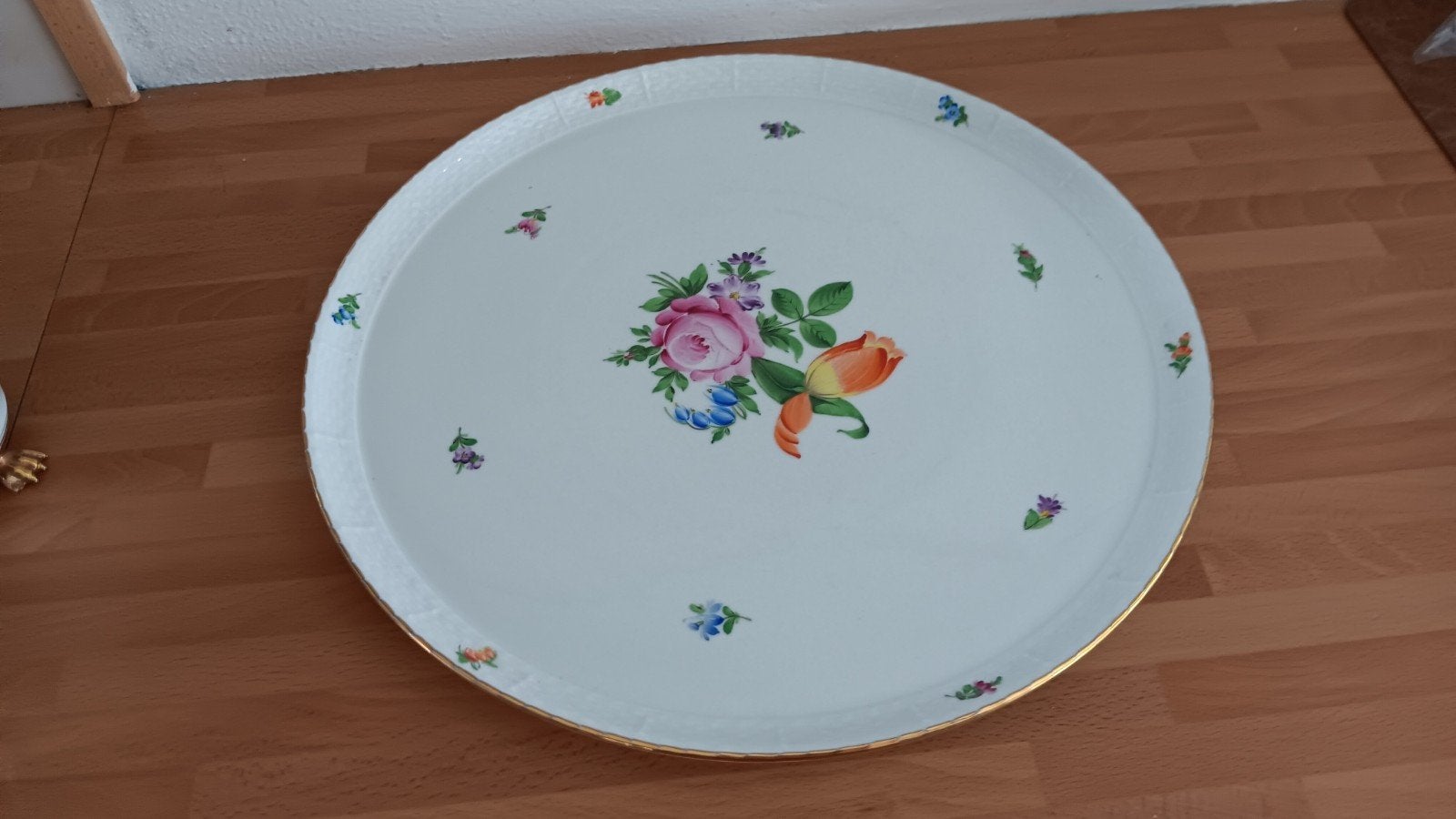 Herend porselein grote ronde schaal., Ophalen of Verzenden