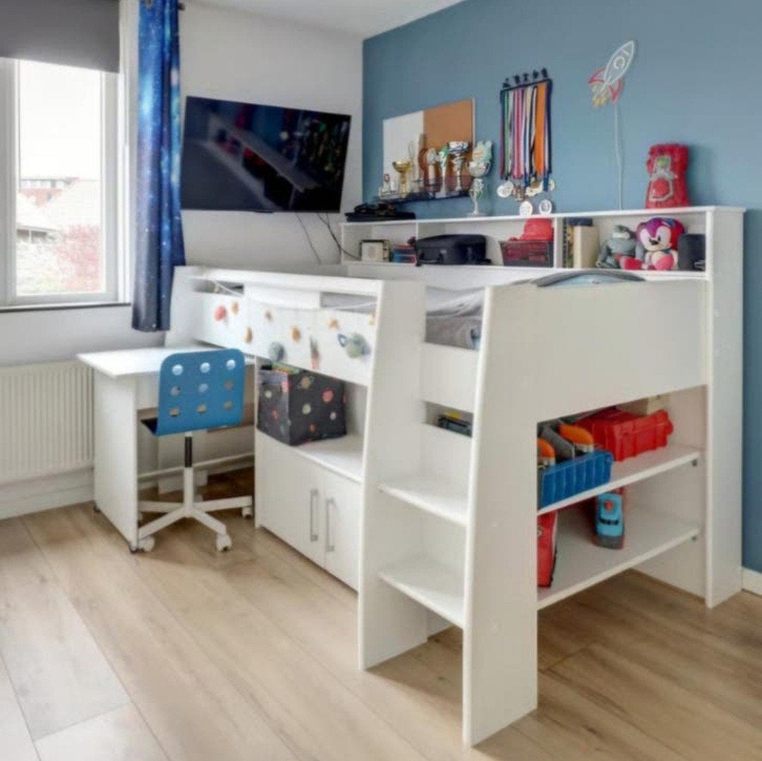 Halfhoogslaper met bureau en opbergruimte, Kinderen en Baby's, Kinderkamer | Stapelbedden en Hoogslapers, Ophalen of Verzenden