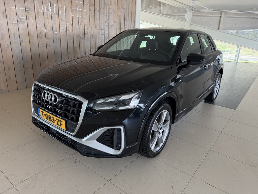 Audi Q2 30 TFSI S edition (bj 2023), Voorwielaandrijving, Gebruikt, Zwart, Origineel Nederlands