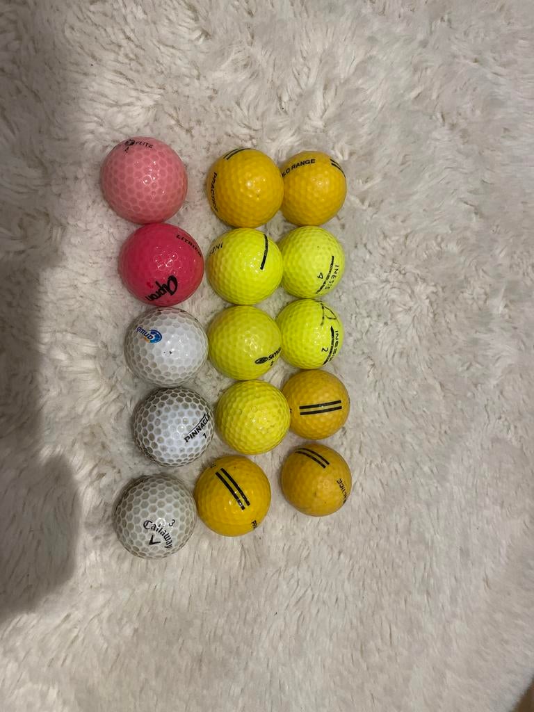 Diverse golfballen - Gebruikt maar goed, Sport en Fitness, Golf, Gebruikt, Bal(len), Overige merken, Ophalen of Verzenden