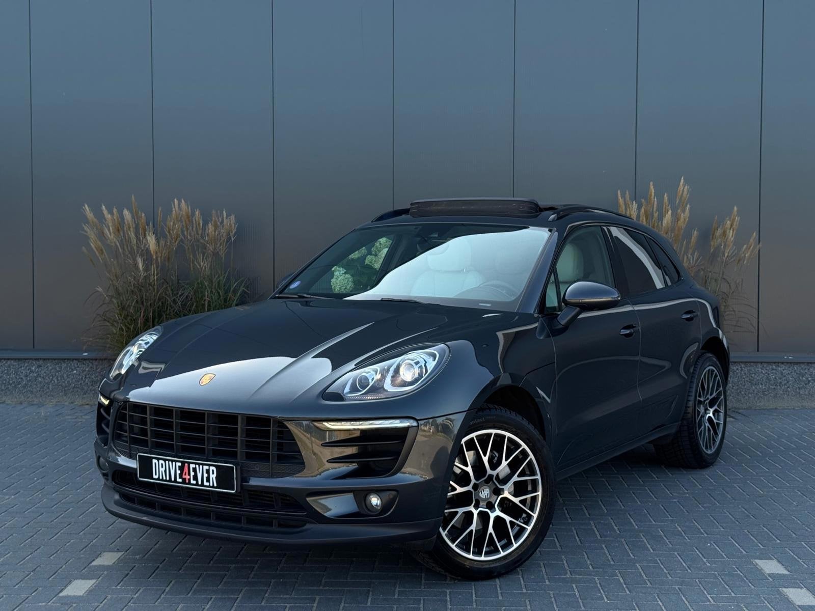 Porsche MACAN 2.0 | Pano | Leder | Camera |, Auto's, Automaat, Dealer onderhouden, Gebruikt, 4 cilinders