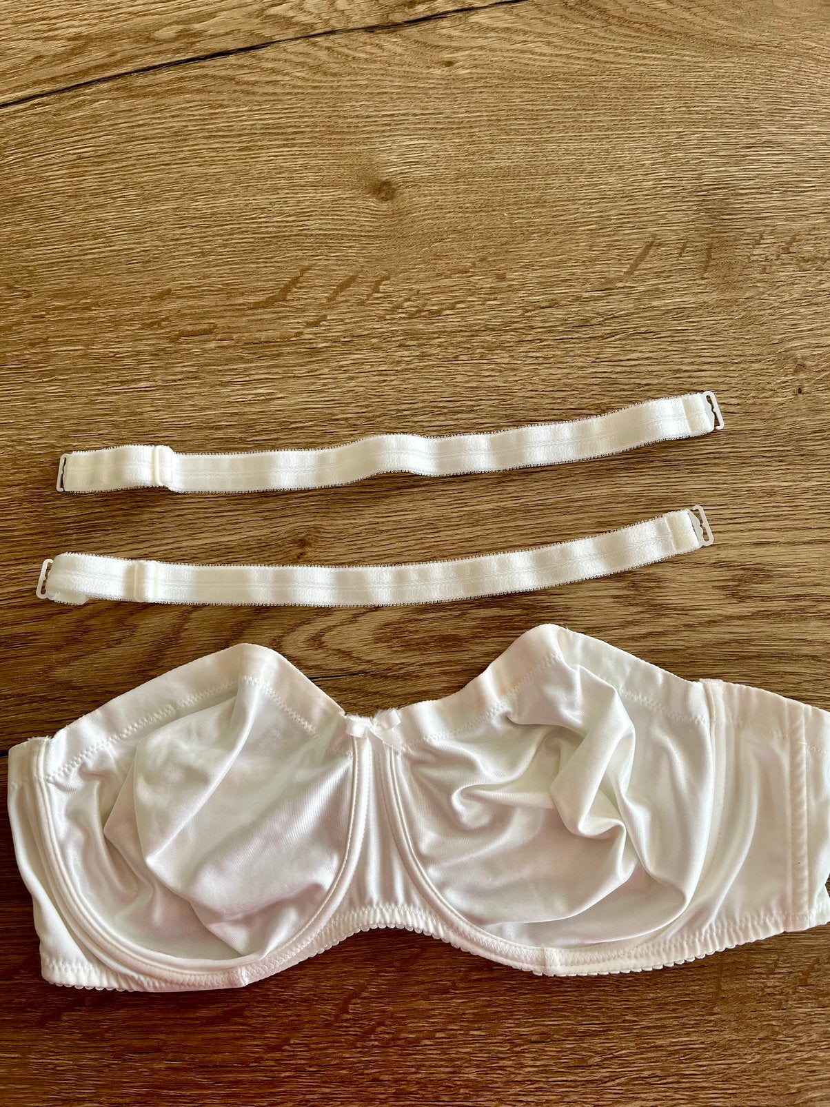 Prima donna 90D strapless satin  ivoor, Kleding | Dames, Overige kleuren, Verzenden, BH