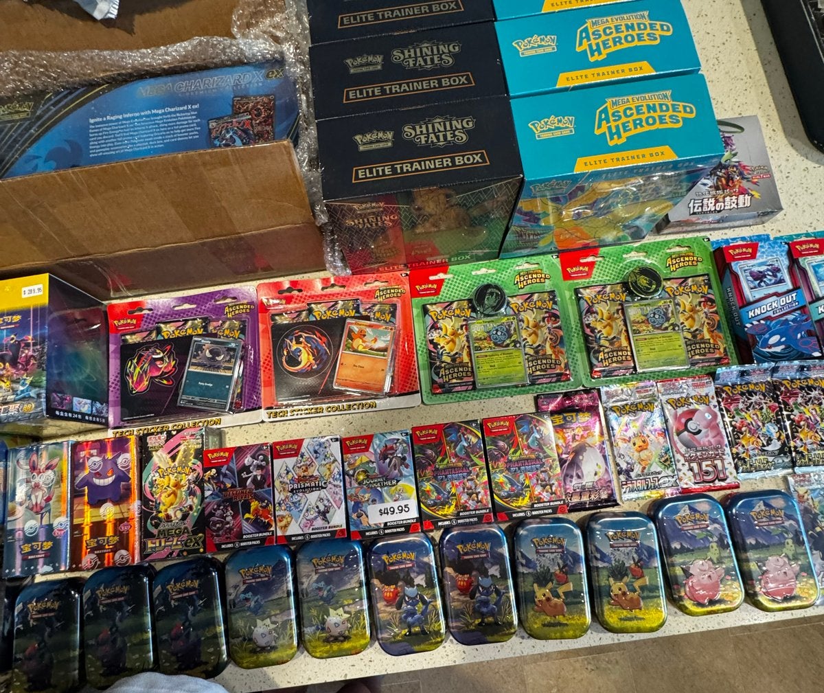 Pokémon Sealed Verzameling ETB/Box/Boosters te koop/ruil, Ophalen of Verzenden, Nieuw, Boosterbox