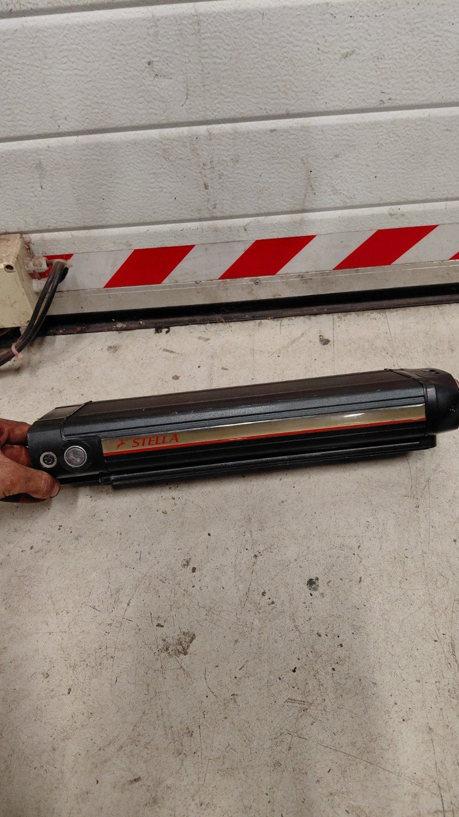 stella e bike accu werking onbekend?, Ophalen of Verzenden, Gebruikt
