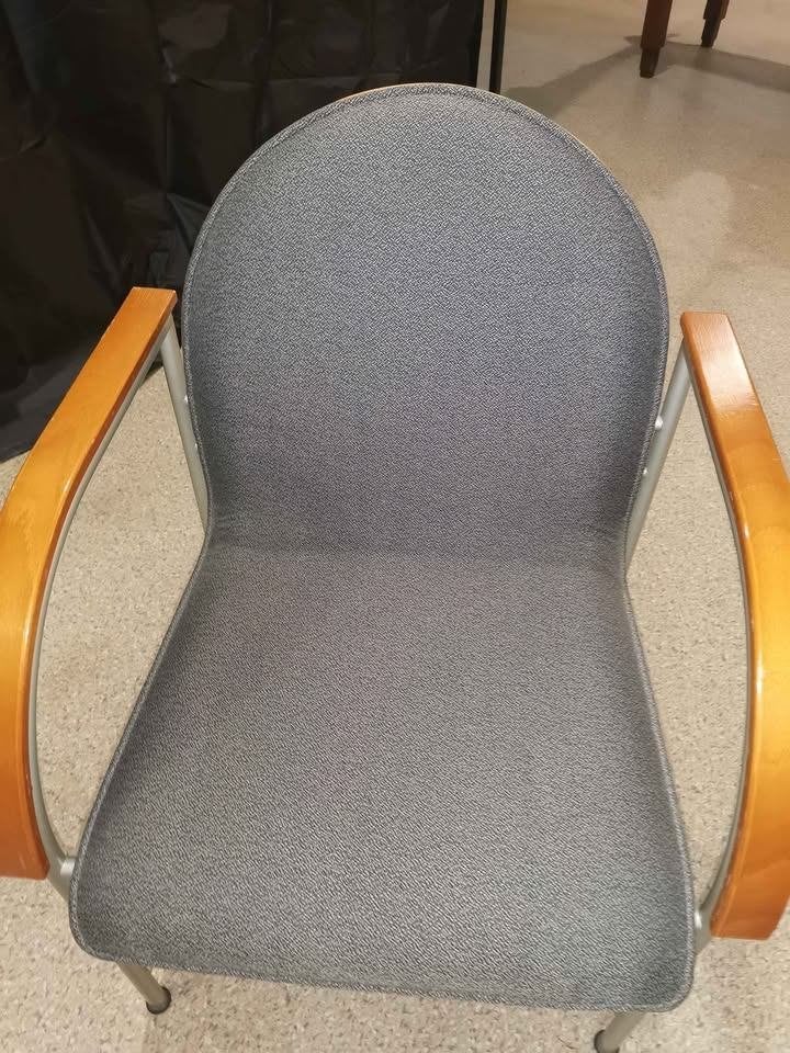 stoelen 30 stuks, Ophalen, Gebruikt, Stof, Grijs