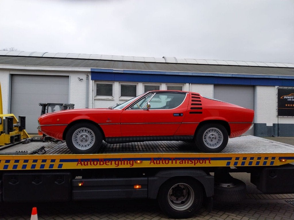 Alfa Romeo Montreal 2.6 1973 Rood, Achterwielaandrijving, 1280 kg, Handgeschakeld, Particulier
