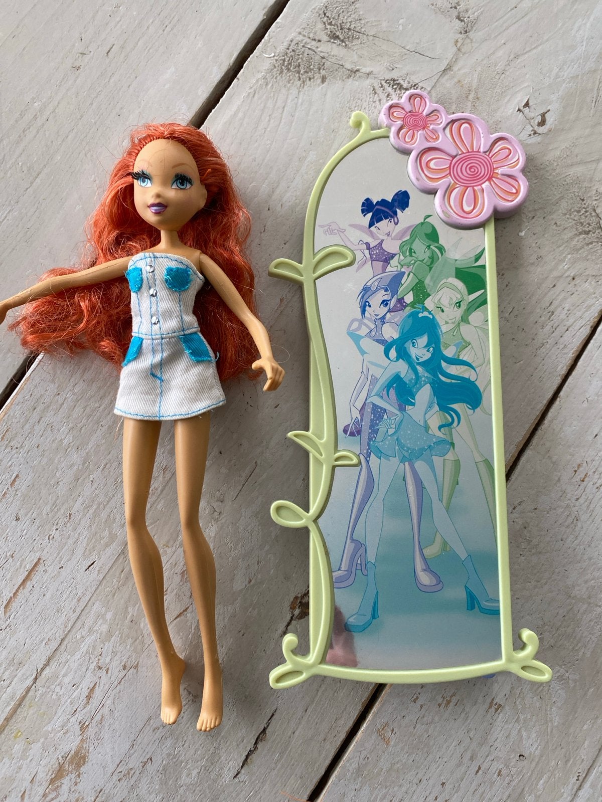 Winx Club pop met spiegel - Bloom, Kinderen en Baby's, Speelgoed | Poppen, Ophalen of Verzenden, Gebruikt, Overige typen