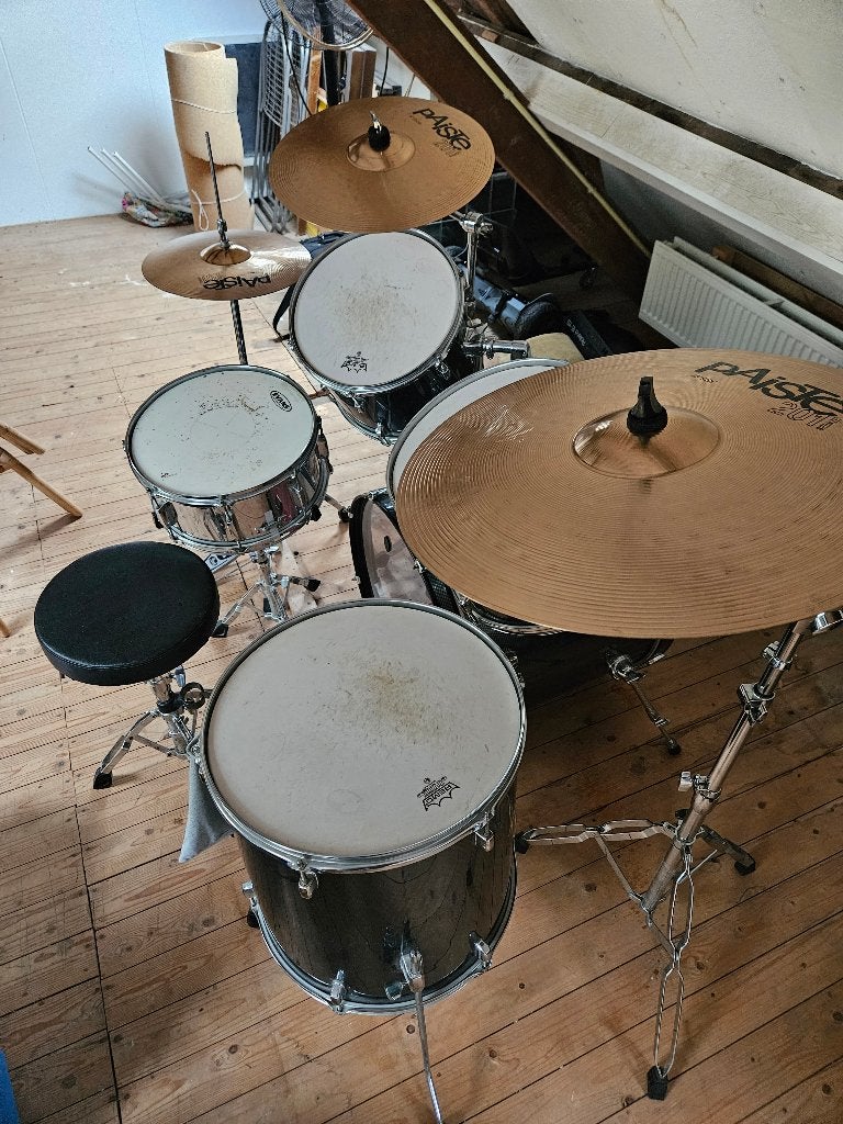 Compleet drumstel met bekkens en kruk, Muziek en Instrumenten, Drumstellen en Slagwerk, Ophalen, Gebruikt, Overige merken