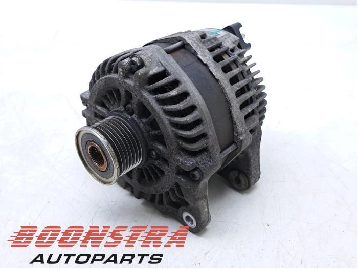 Dynamo van een Renault Trafic, Auto-onderdelen, Motor en Toebehoren, Gebruikt, -, Renault, -