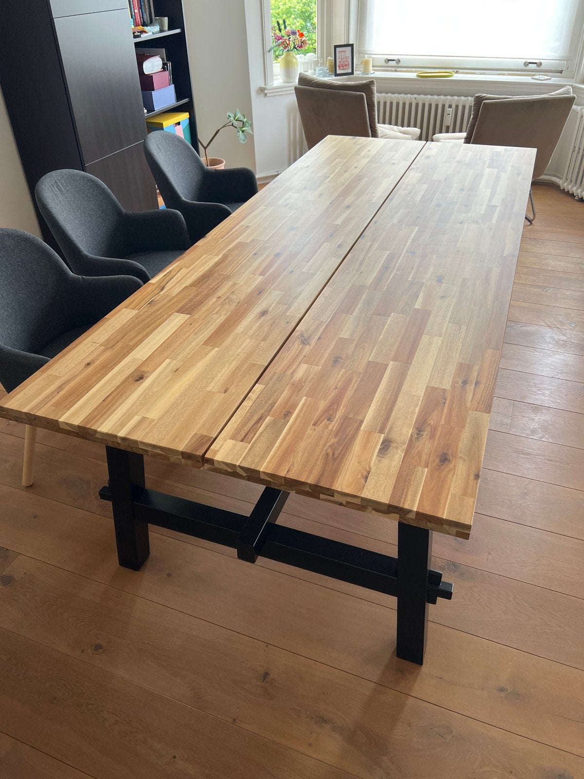 IKEA SKOGSTA eettafel - massief acaciahout, Ophalen, Gebruikt, 200 cm of meer, 50 tot 100 cm