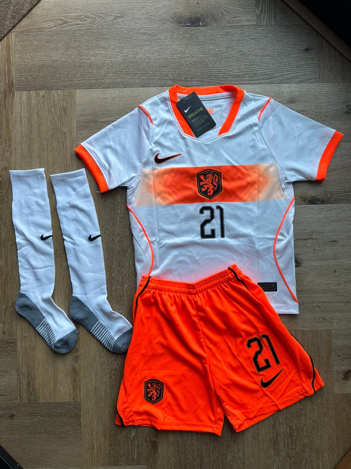 Nederlands elftal tenue kids 158/164 Frenkie de Jong nieuw, Ophalen of Verzenden, Nieuw, Jongen of Meisje, Setje