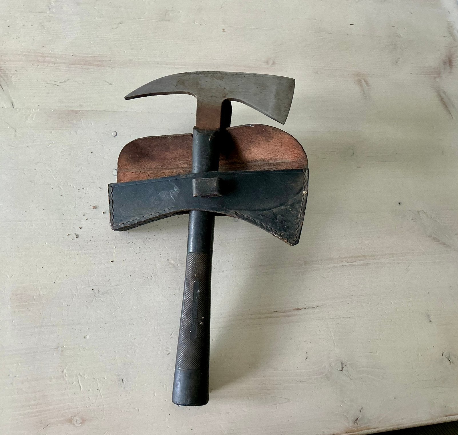 Brandweerbijl antiek, Ophalen, Nederland