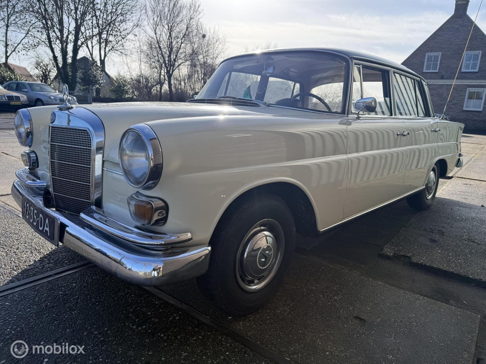Mercedes-Benz 200 D Heckflosse NAP Nieuwstaat!, foto 3