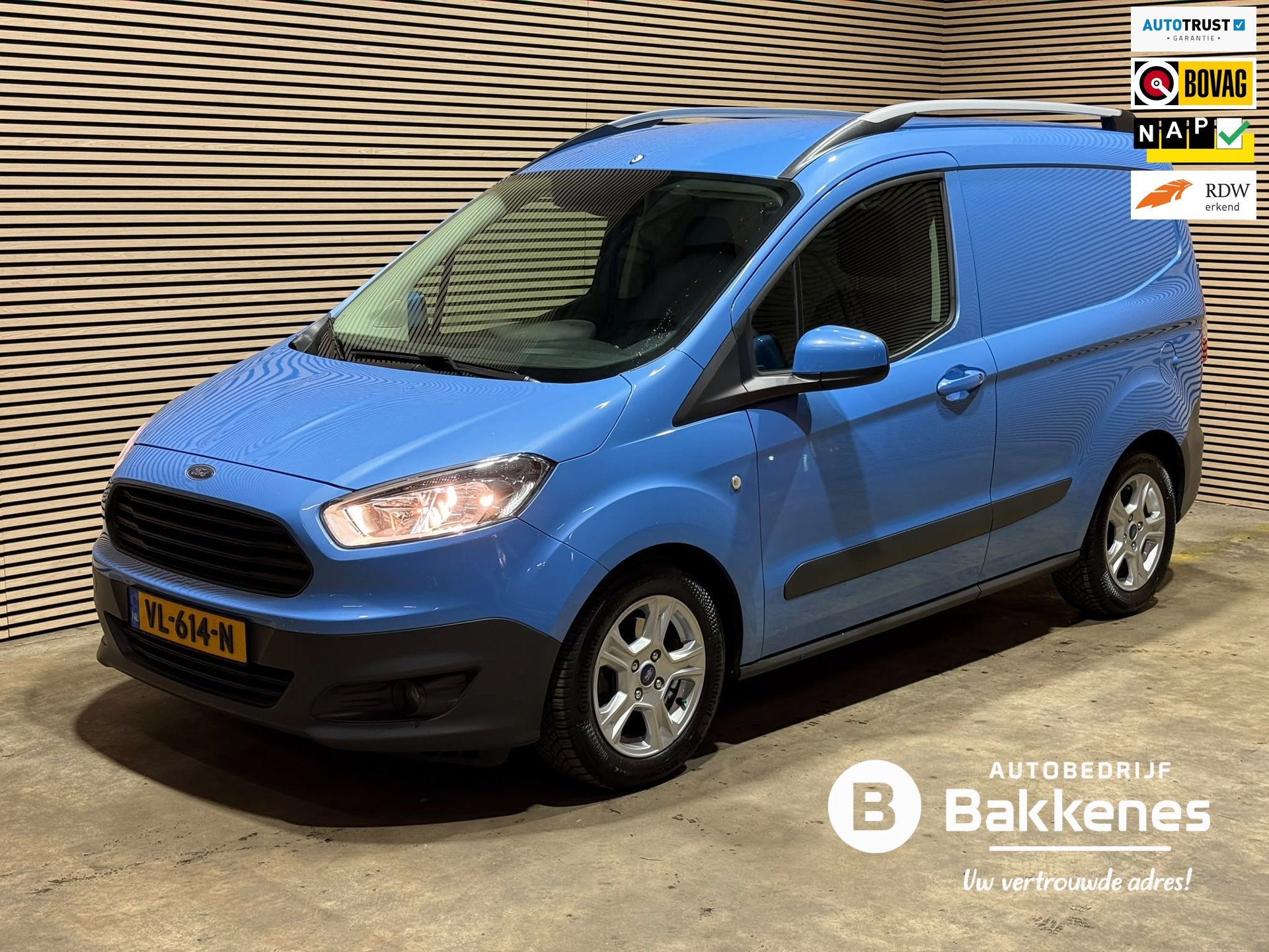 Ford Transit Courier 1.6 TDCI Trend | Airco | Cruise | Camer, Voorwielaandrijving, Euro 5, Stof, Gebruikt