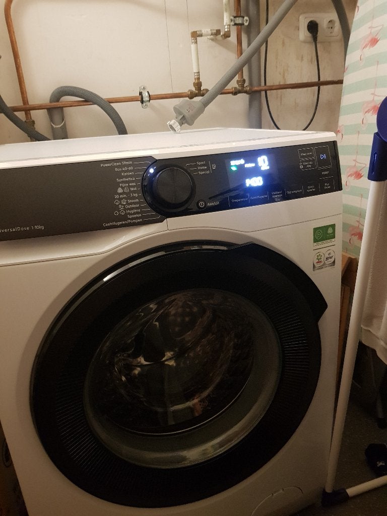 AEG LR86XDOSE 10KG wasmachine Nieuwstaat met factuur, Ophalen, 1200 tot 1600 toeren, Zo goed als nieuw, Voorlader