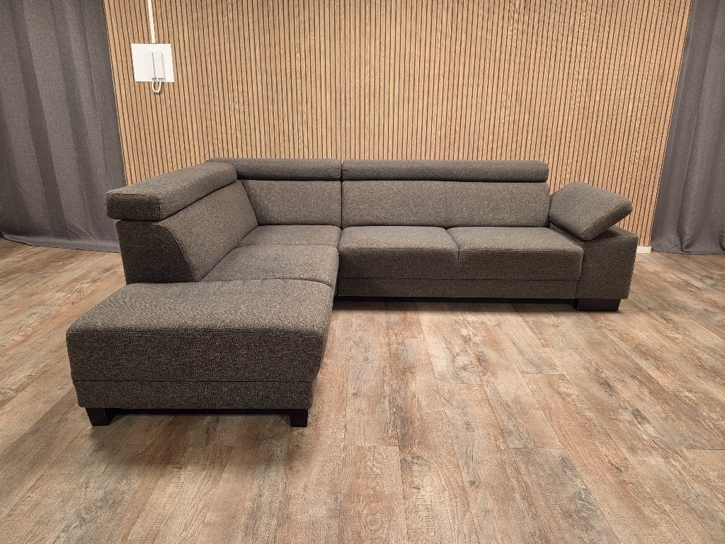 Mooi Taupe Bruin Hoekbank met Hoofsteunen | 220x270, Info@banxtel.nl, Gebruikt, Hoekbank, Hoekbank