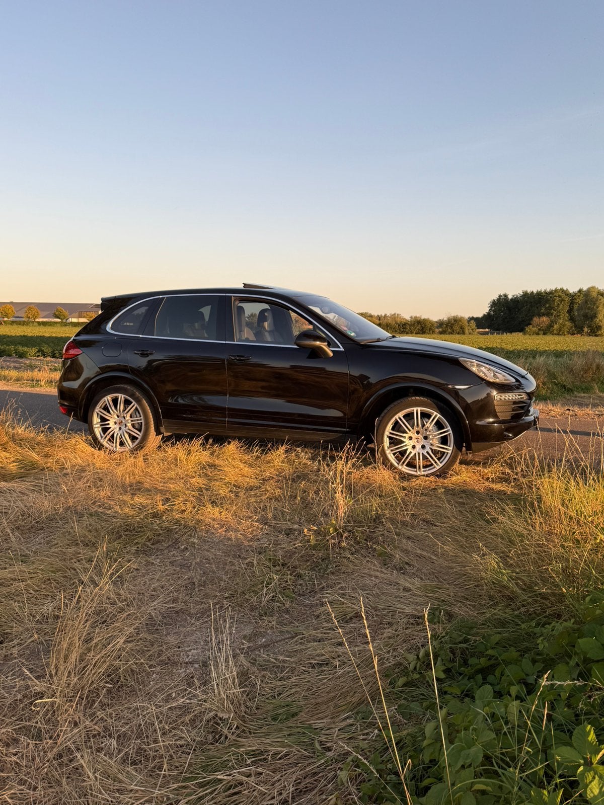 Porsche Cayenne 4.8 S Tiptronic S 2010 Zwart, Automaat, Cayenne, 138 €/maand, Zwart