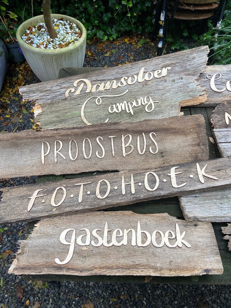 Decoratieve bordjes trouwdag, Ophalen of Verzenden, Nieuw, Versiering, Geboorte of Huwelijk