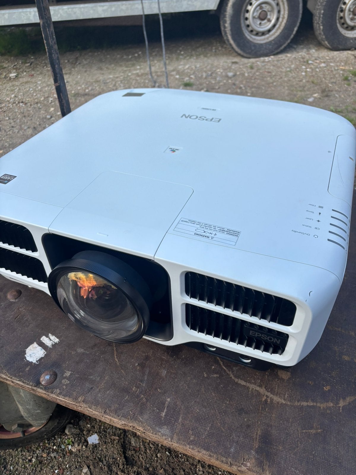 Epson H735B EB-L1100U laser projector 4K, Gebruikt, Epson, Ophalen of Verzenden, LCD