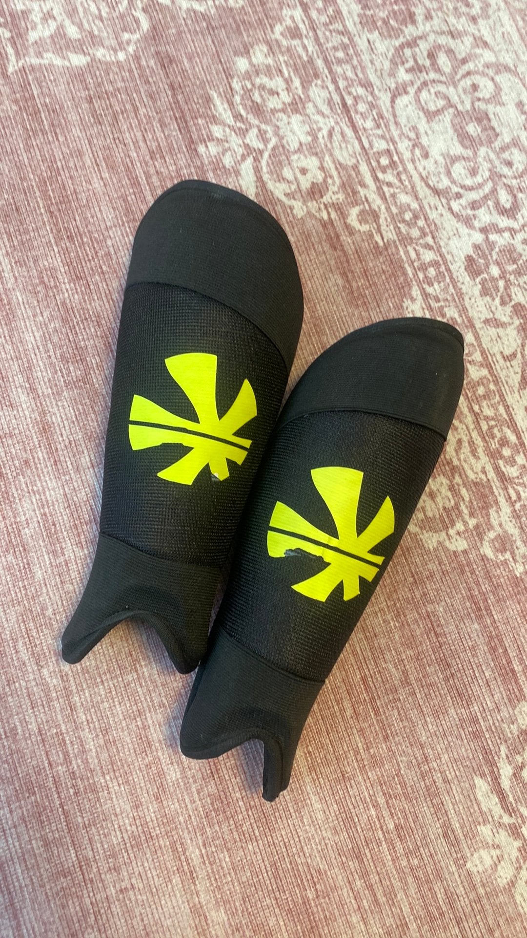 Reece hockey shin guards, Ophalen of Verzenden, Zo goed als nieuw