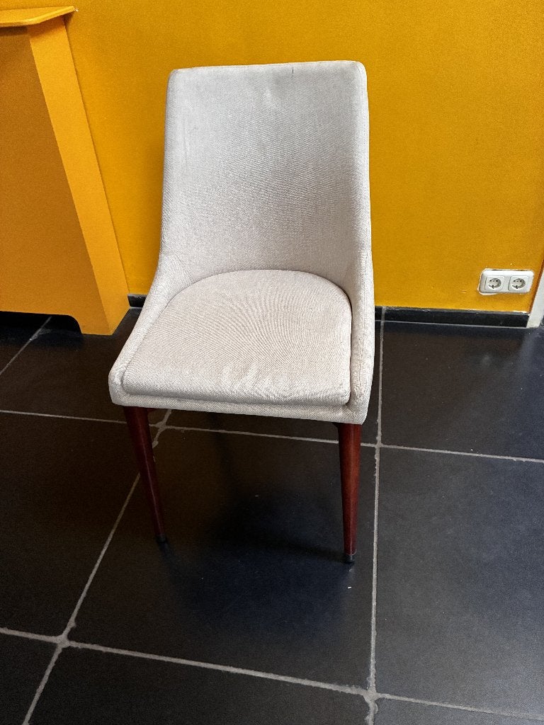 Mooie stoel met elegante poten, Hout, Gebruikt, Overige kleuren, Ophalen of Verzenden