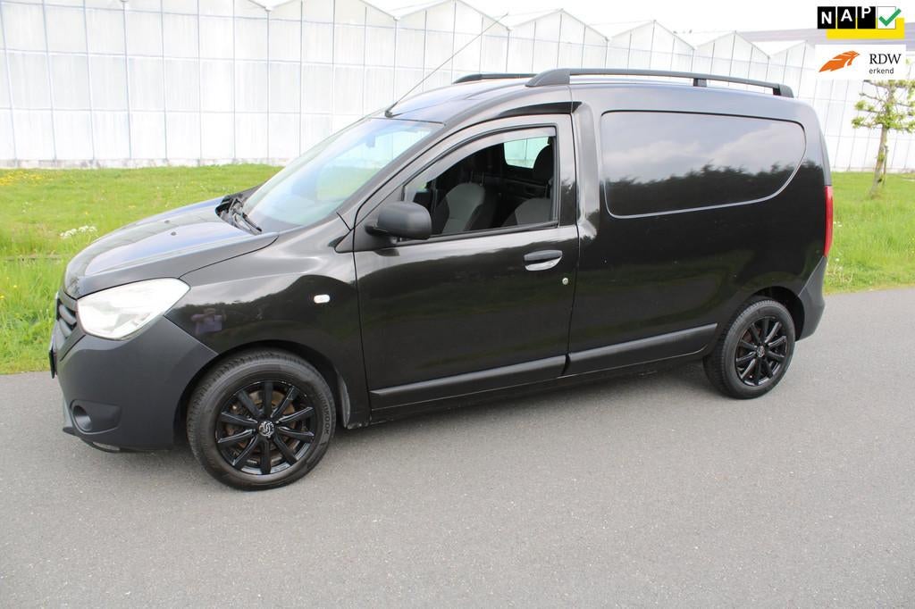 Dacia Dokker 1.5 dCi 90 Ambiance met Navigatie en Airco, Euro 5, Gebruikt, 4 cilinders, Zwart