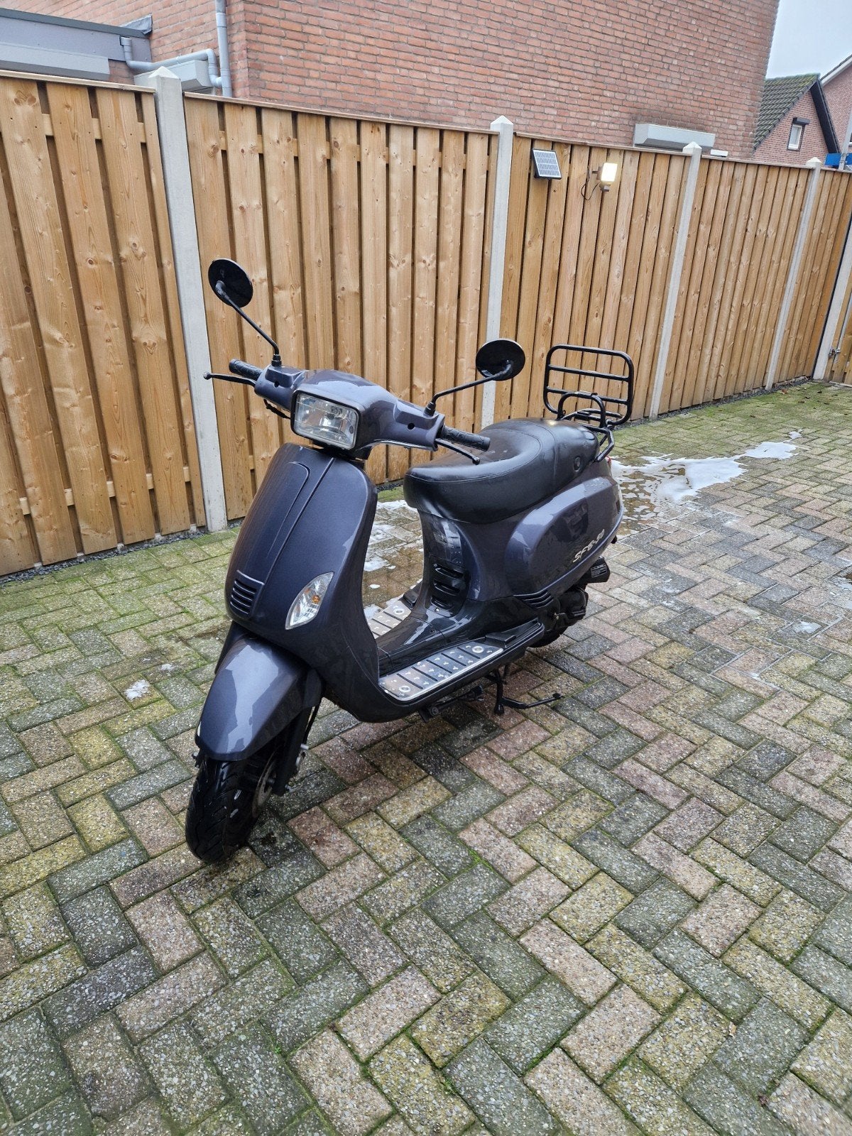 nette scooter, Fietsen en Brommers, Ophalen, Gebruikt, Benzine, Overige merken