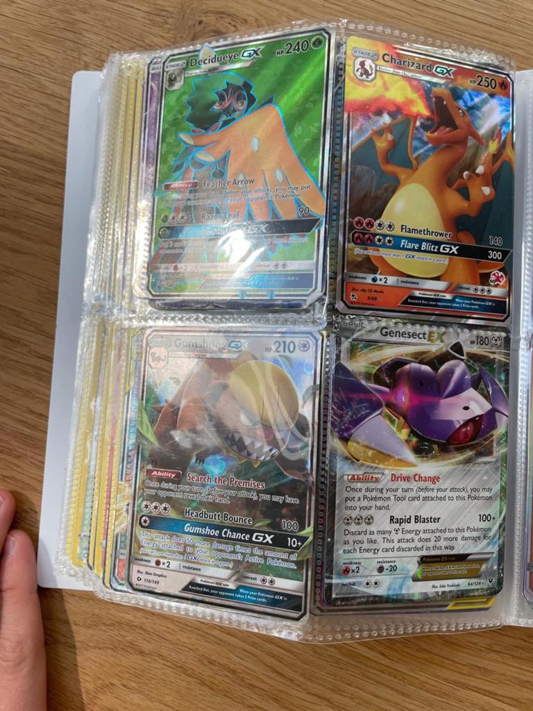 Grote collectie Pokémon kaarten in map, Ophalen of Verzenden, Meerdere kaarten, Foil