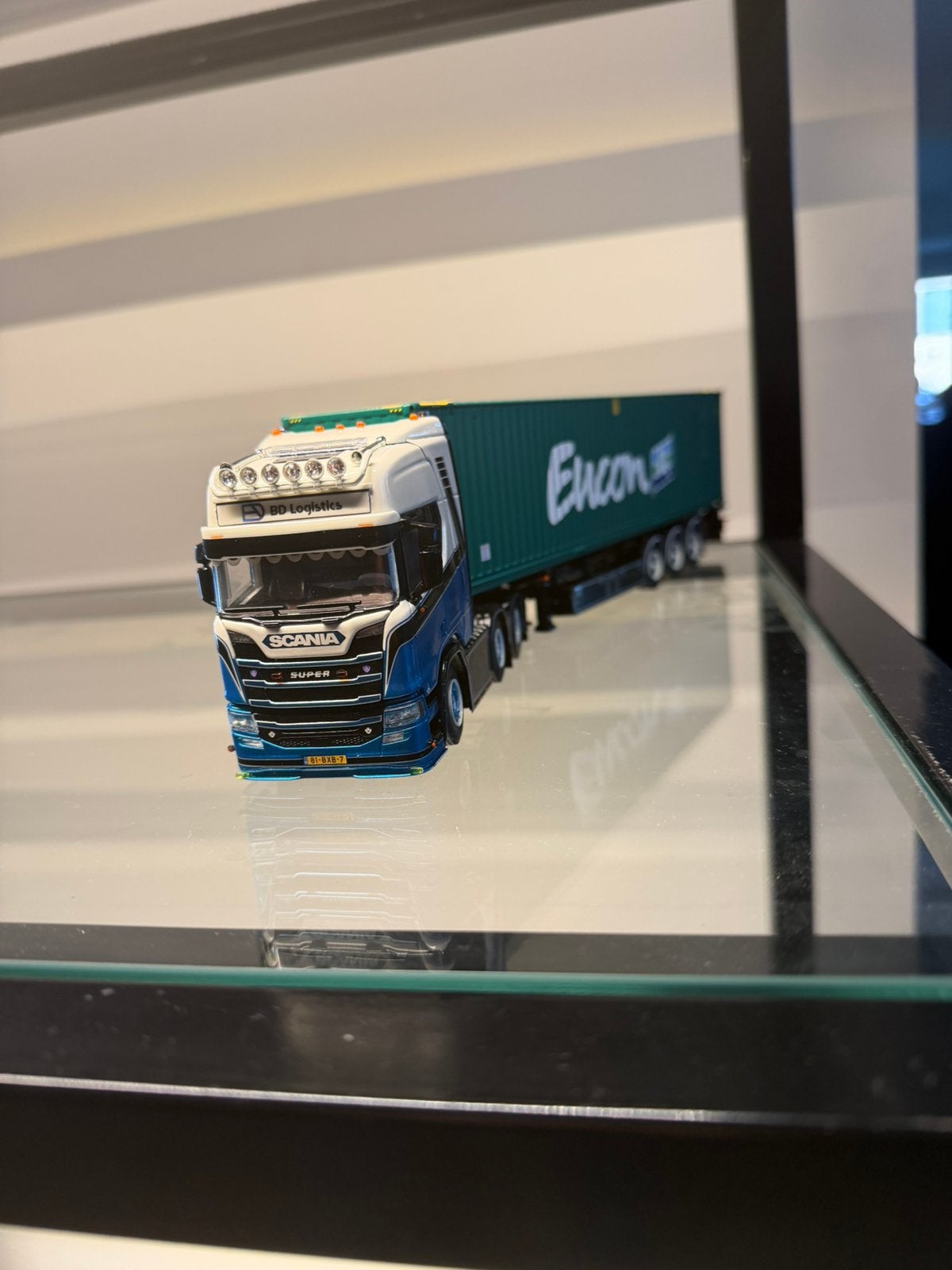 Bd logistic, Ophalen of Verzenden, Zo goed als nieuw, Bus of Vrachtwagen