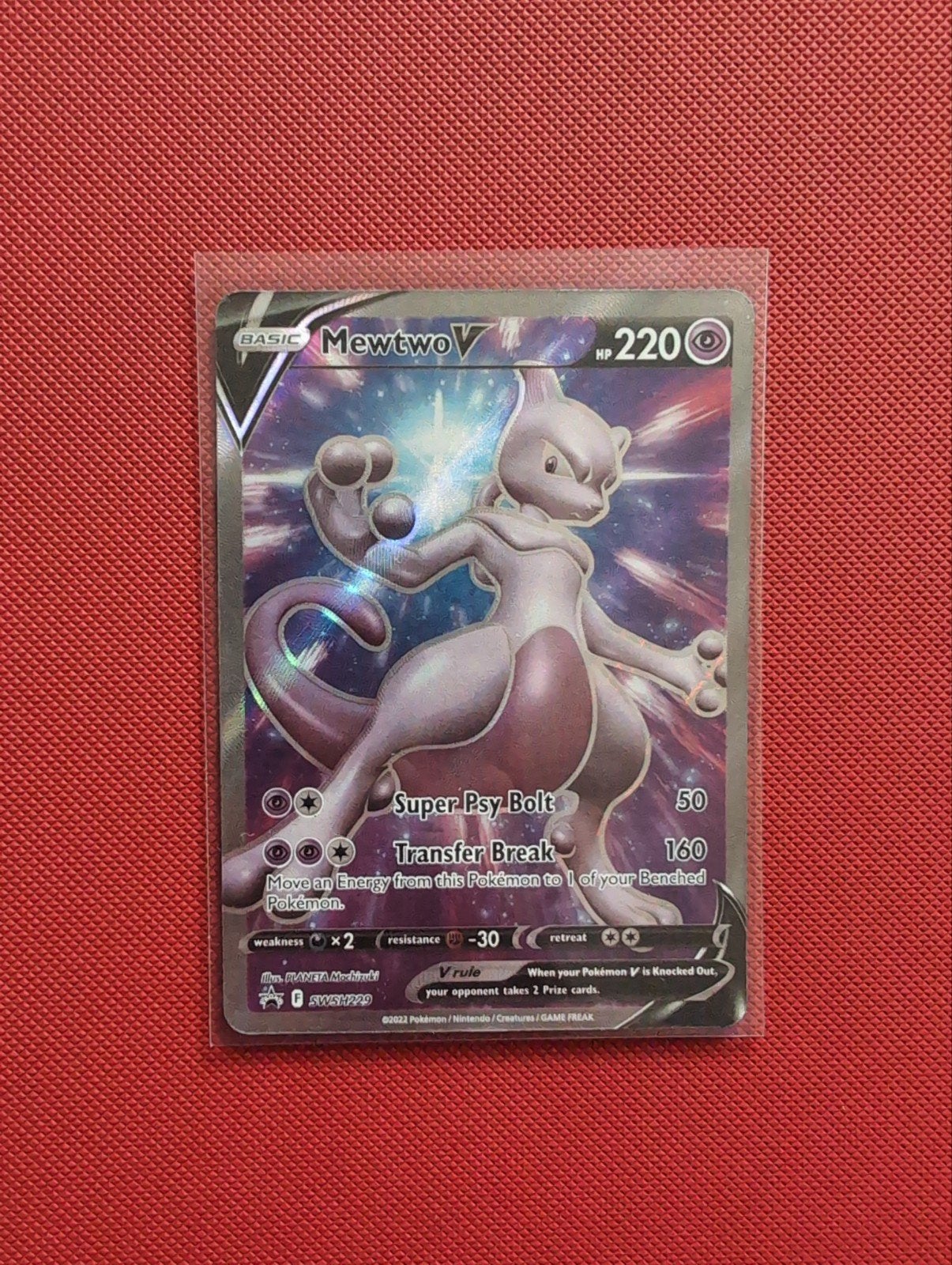 Mewtwo V SWSH229 Promo Pokémon Go Pokémon Kaart, Ophalen of Verzenden, Zo goed als nieuw, Losse kaart, Foil