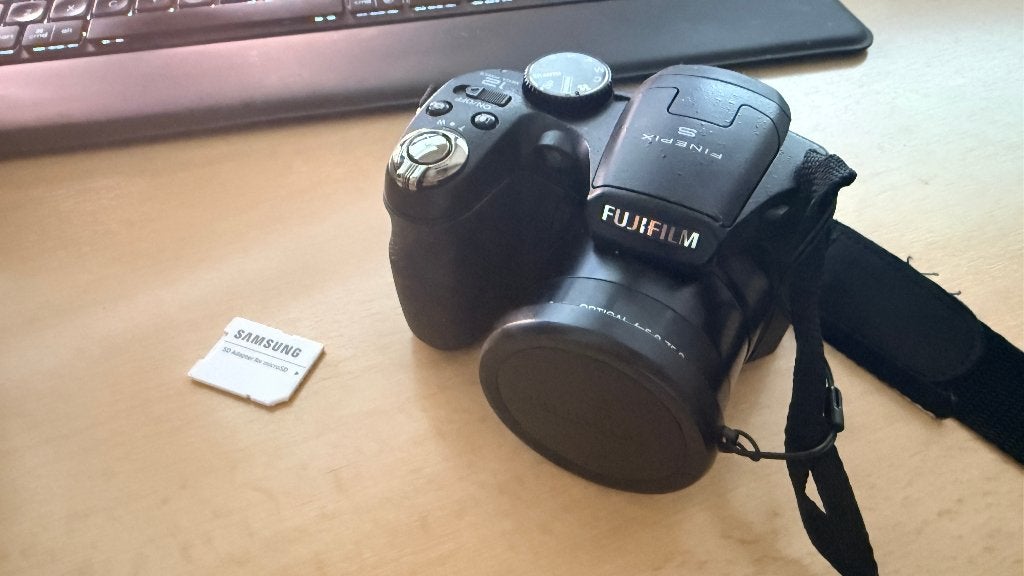 Fujifilm FinePix S1700 digitale camera 15x zoom, Geheugenkaart, Gebruikt, 12 megapixels, Beeldstabilisatie