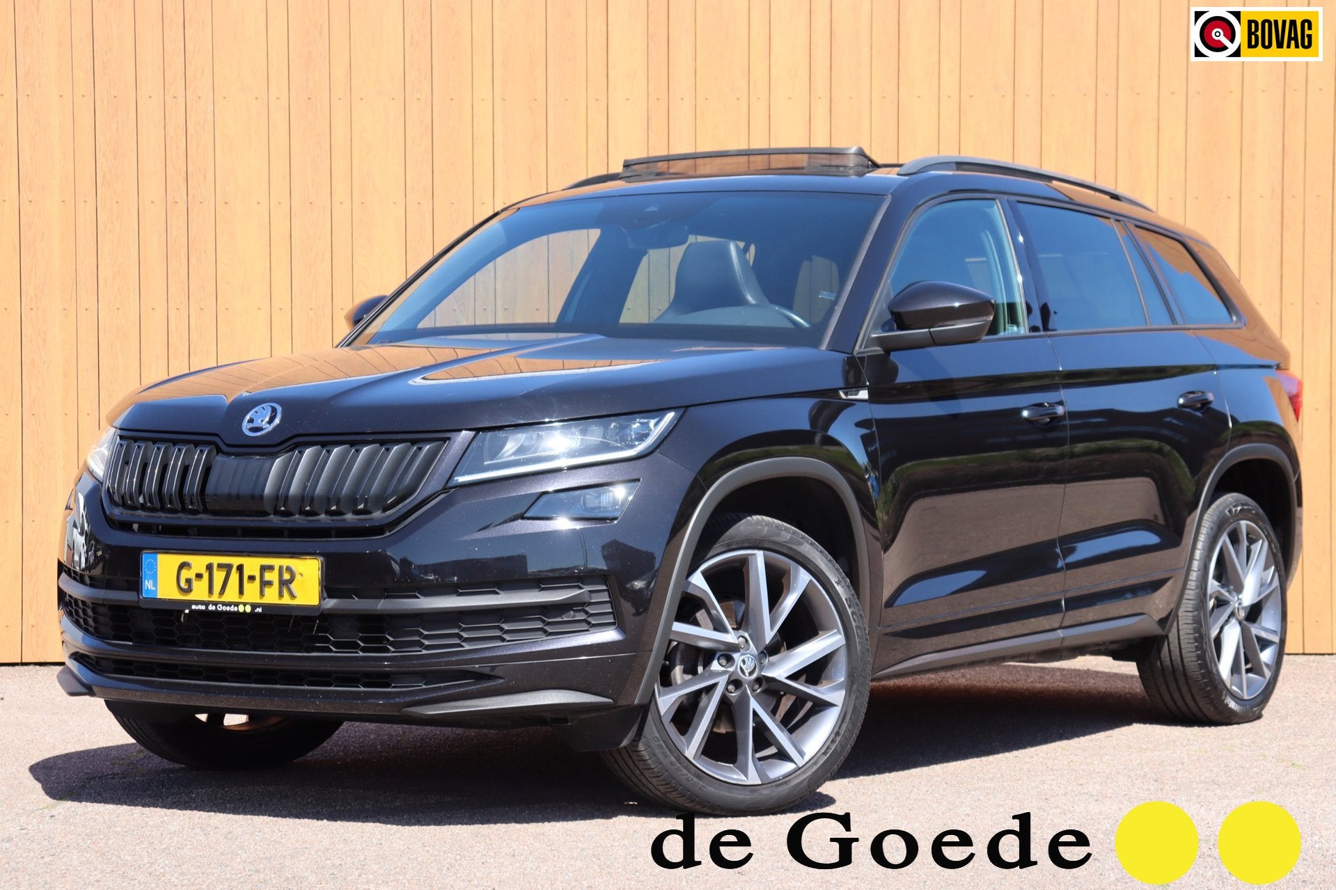 Skoda Kodiaq 1.5 TSI Sportline Bus. 7persoons orgNL Volleer+, Auto's, 12 maanden, 4 cilinders, 7 stoelen, Zwart
