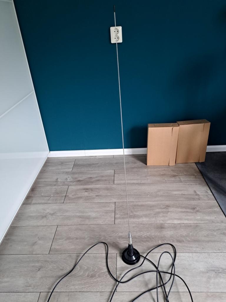 Te koop 27mc bak met antenne nieuwe nooit gebruikt, Ophalen of Verzenden, Nieuw