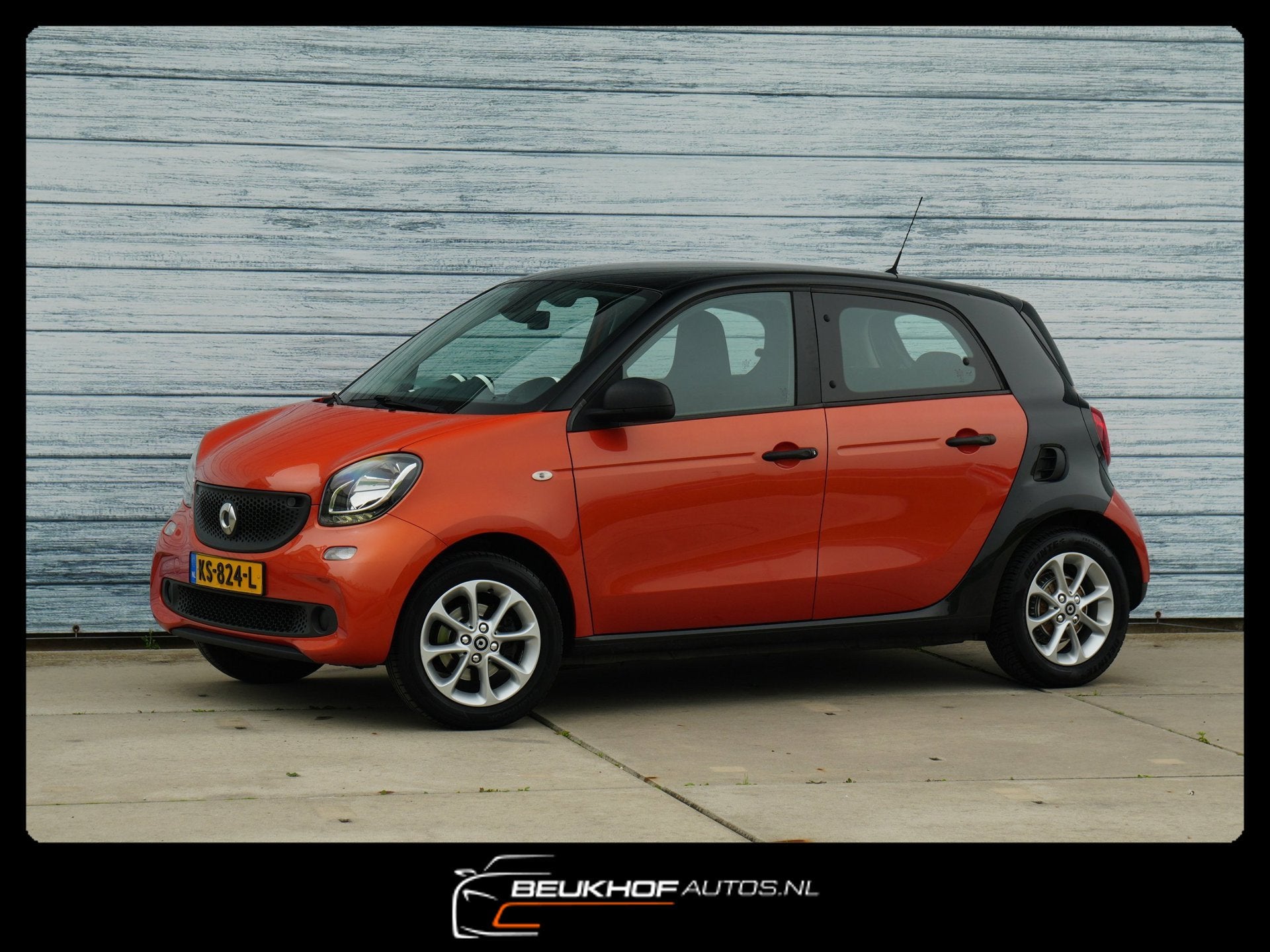 Smart Forfour 1.0 Cruise Bluetooth Velgen Kuipstoelen 85dkm, Auto's, Gebruikt, Overige kleuren, 4 stoelen, Origineel Nederlands