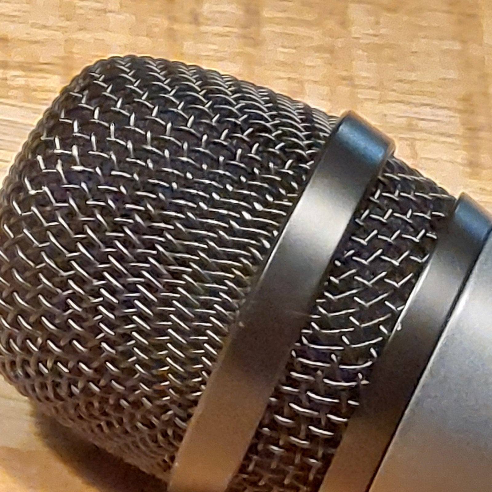 Sennheiser E 835 S Dynamische Zangmicrofoon, Ophalen of Verzenden, Zo goed als nieuw, Zangmicrofoon