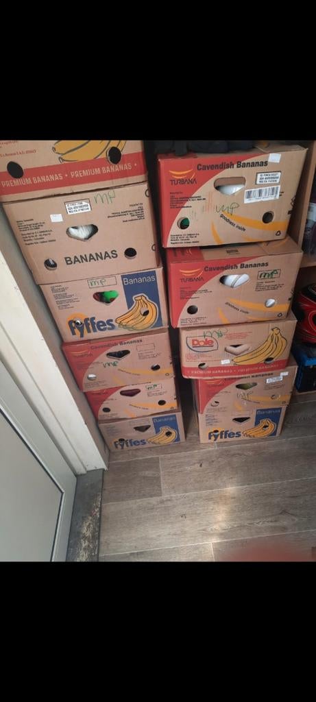 Markt spullen 12 dozen 25 euro, Ophalen of Verzenden