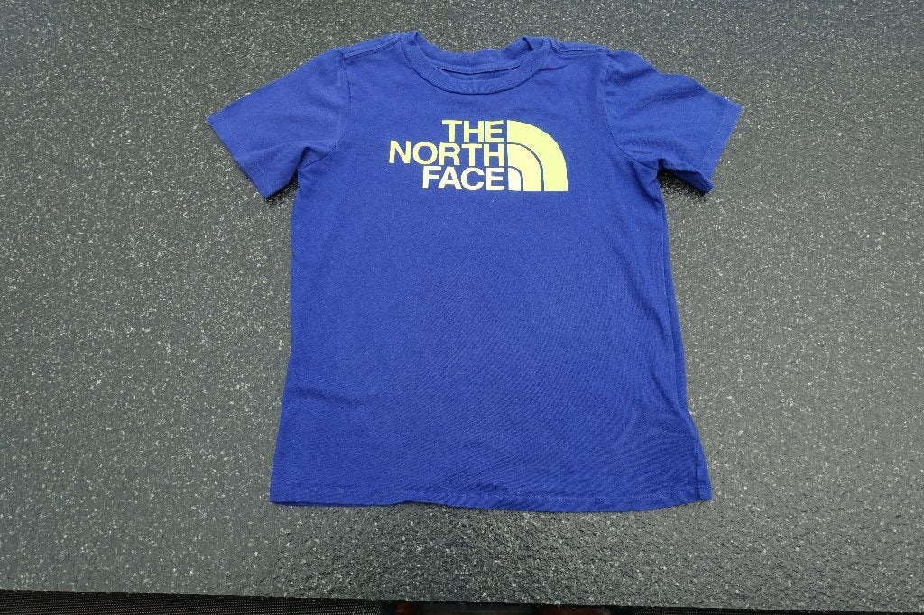 The North Face shirt.   6  jaar, The North Face, Ophalen of Verzenden, Zo goed als nieuw, Shirt of Longsleeve