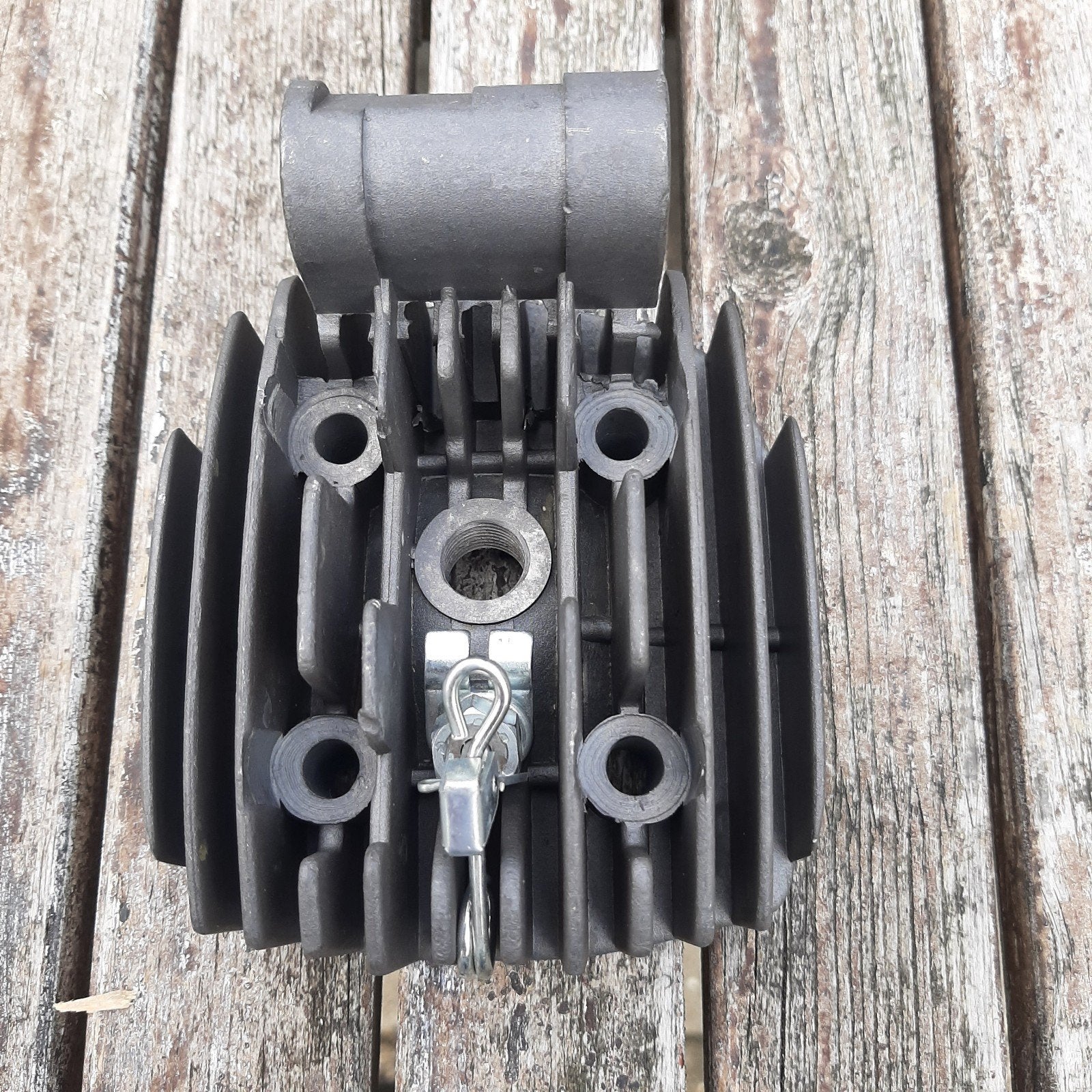 n.o.s cilinderkop, met kleplichter, welke brommer mij onbeke, Ophalen of Verzenden, Cilinder, Overige merken