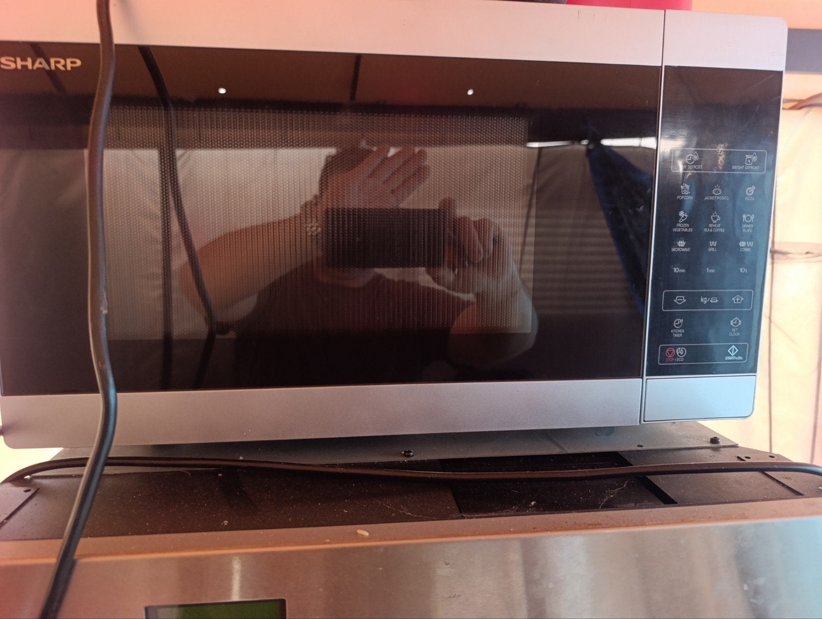 Sharp Combimagnetron - Zo goed als nieuw, Combimagnetron, Grill, Ophalen of Verzenden, Zo goed als nieuw