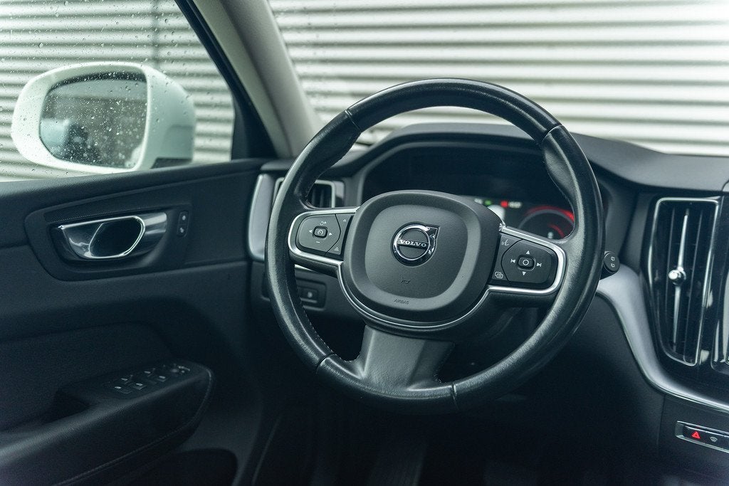 Volvo XC60 T6 Aut Inscription CruiseControl DAB Panoramadak, Automaat, Gebruikt, Zwart, 1969 cc