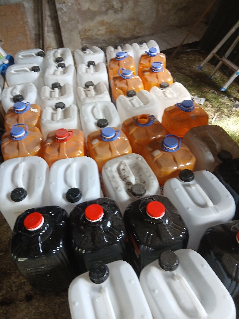 Jerry cans 20 liter wit en geel, Ophalen, Nieuw