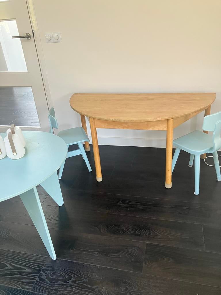 Halfrond kleuterschool tafeltje Schilte, Kinderen en Baby's, Ophalen, Gebruikt, Tafel(s)
