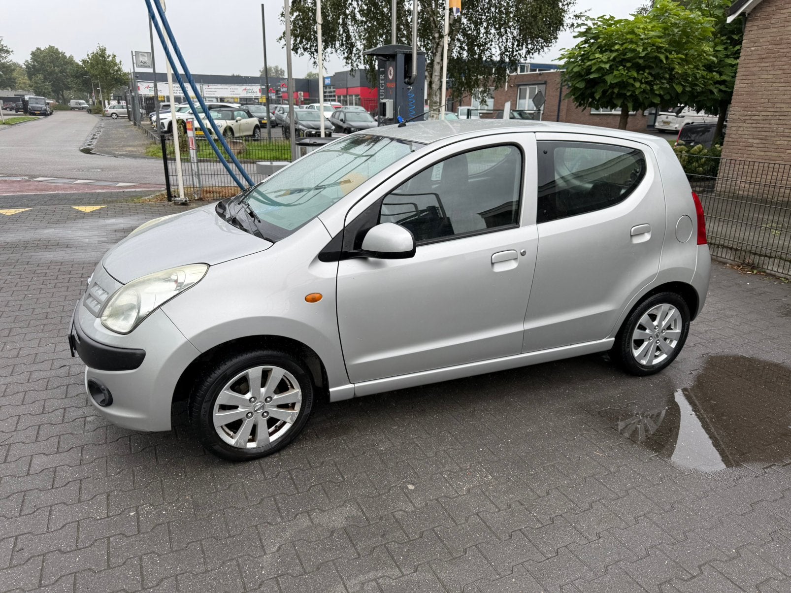 Nissan Pixo 1.0 50KW 5D 2010 Grijs, Voorwielaandrijving, 200 kg, 4 stoelen, Handgeschakeld