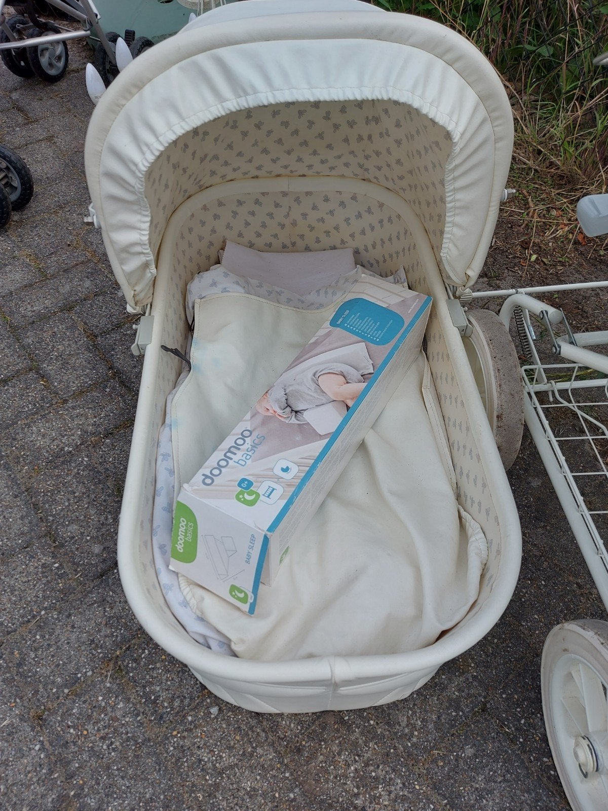 Retro kinderwagen compleet, Kinderen en Baby's, Babywiegjes en Ledikanten, Ophalen, Gebruikt, Wieg